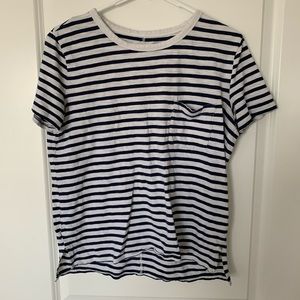 Old Navy boyfriend tee